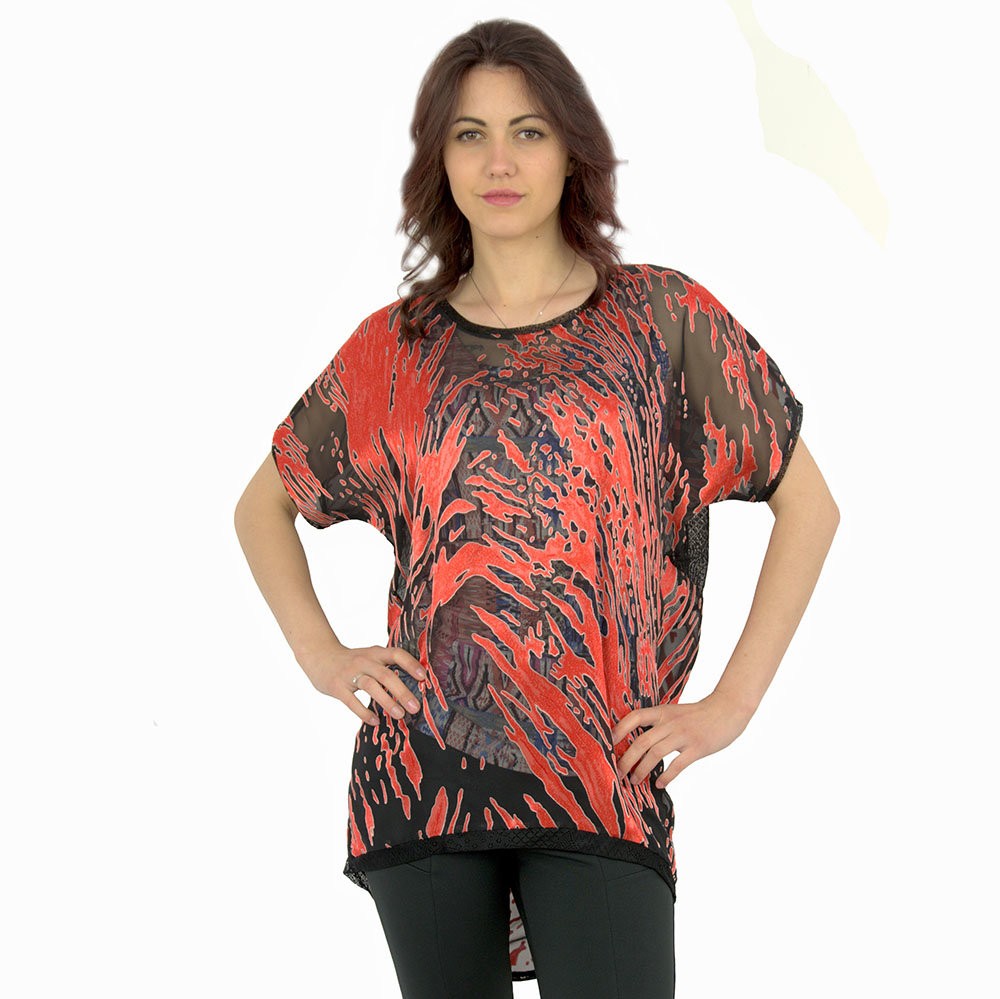 Tunic In Black And Red Tunic In Black And Red