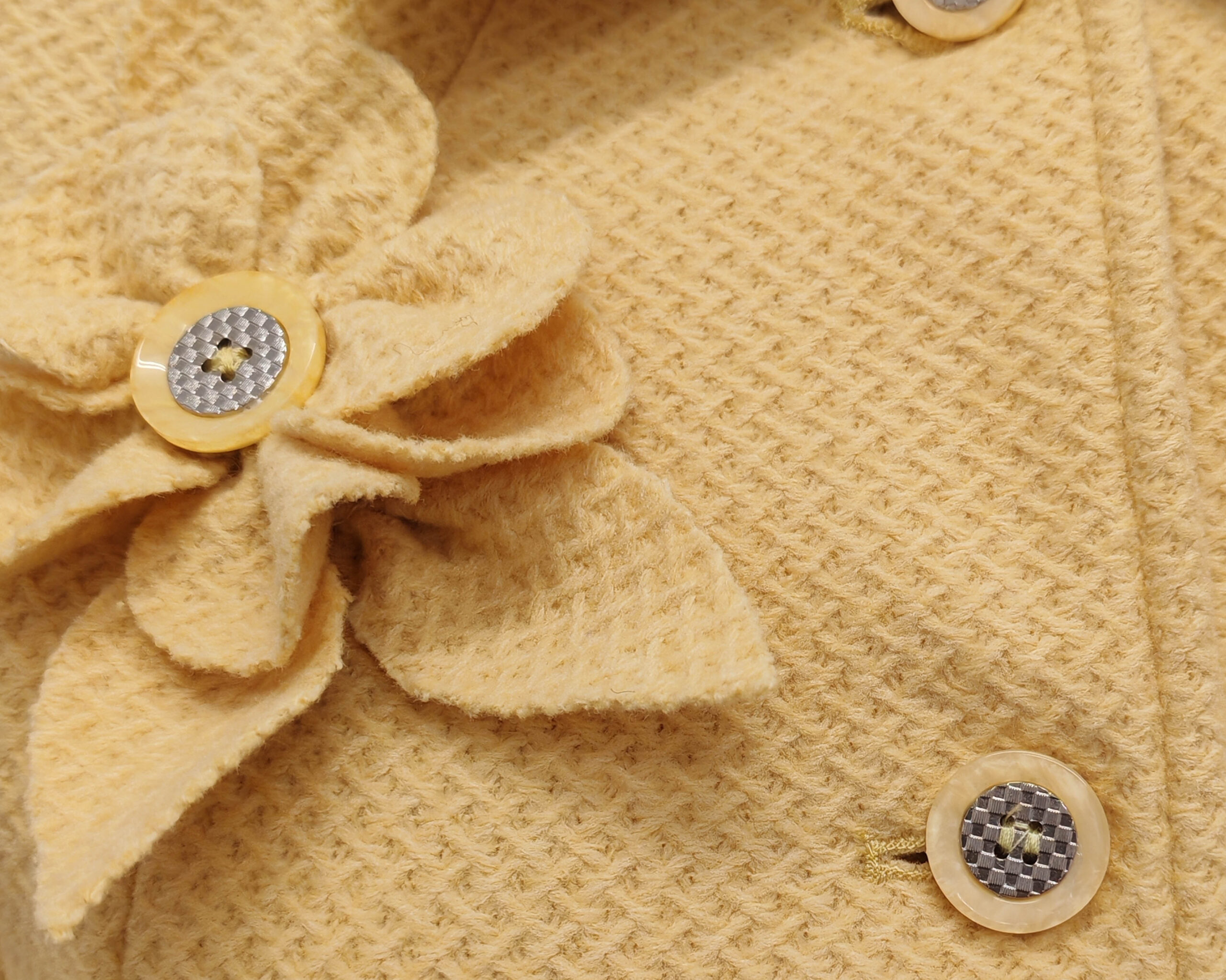 ДАМСКО ПАЛТО В ДАМСКО ПАЛТО В