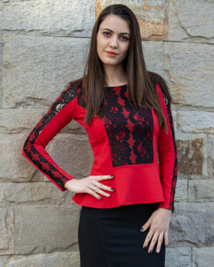 ЕЛЕГАНТНА РОКЛЯ С ДАНТЕЛА